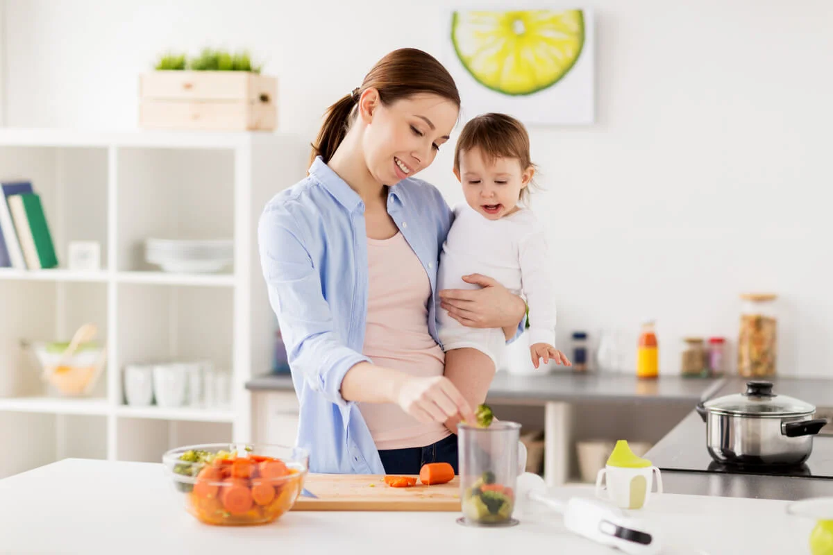 Alimentos que debes evitar durante la lactancia