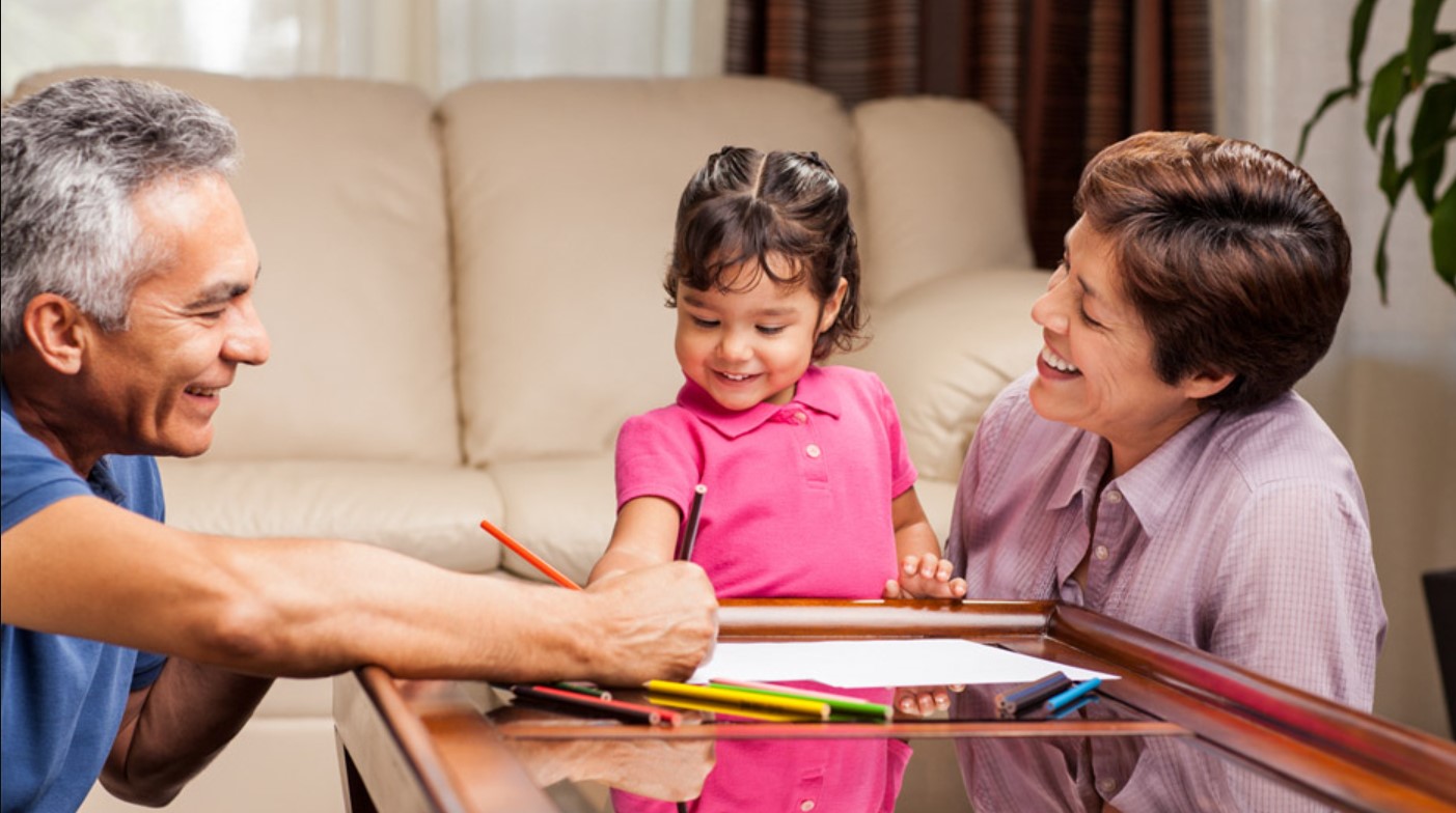 Abuelos, ¿cuál es su utilidad para la crianza de los niños? - Facemama.com