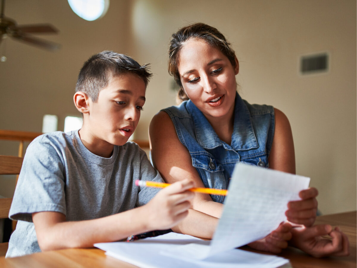 Cómo adaptar al niño a una rutina saludable entre la escuela, el deporte y la tecnología