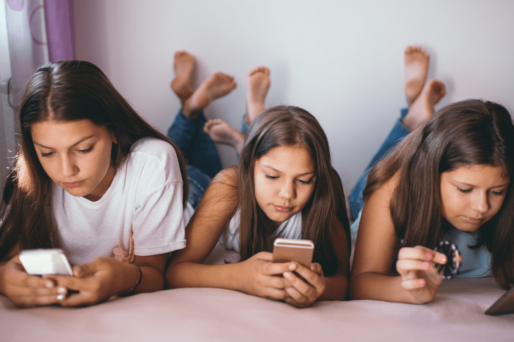 El uso excesivo del celular en adolescentes