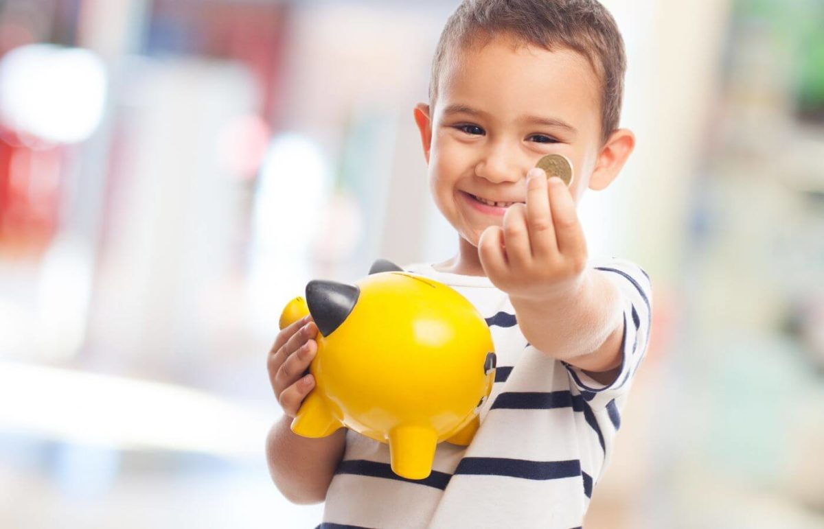 Razones para enseñarle a nuestros niños el valor del dinero